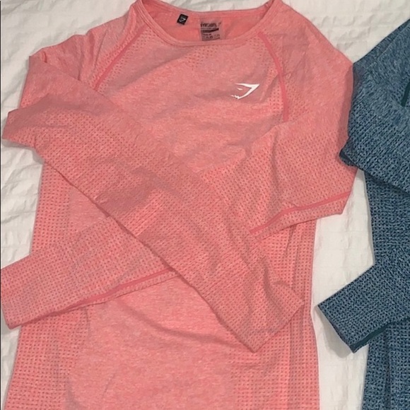 Gymshark long sleeve shirt (small) - Picture 1 of 3